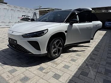белый byd e5: JMEV : 2024 г., 1.5 л, Автомат, Электромобиль, Кроссовер — 7
