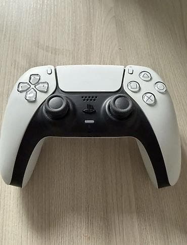 Беспроводной геймпад Sony DualSense для PlayStation 5. Практически