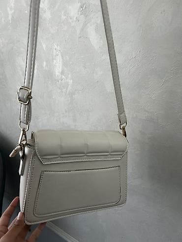 Классические сумки: Сумка через плечо, светло-серая/молочная. - Материал: гладкая экокожа — 2