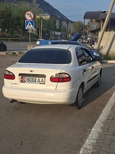 1: Daewoo Lanos: 1996 г., 1.5 л, Бензин, Седан — 10
