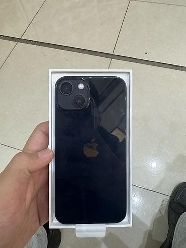 IPhone 13, Б/у, 128 ГБ, Midnight, Защитное стекло, Чехол, Кабель, 75 %