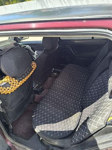 мото honda: Volkswagen Vento: 1993 г., 1.8 л, Механика, Бензин, Седан — 8