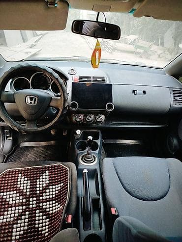 фит 2004: Honda Jazz: 2004 г., 1.3 л, Механика, Газ, Хэтчбэк — 4