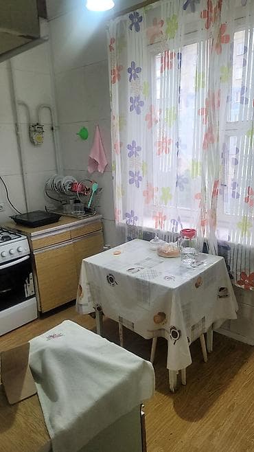 квартира 4 гор больница: 1 комната, 35 м², 105 серия, 4 этаж, Старый ремонт — 2