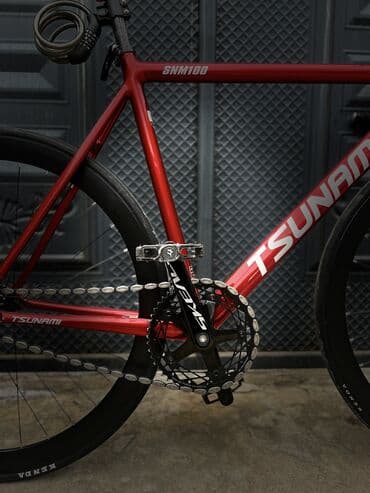 горный велосипед ош: 🚲 FIXED GEAR Tsunami SNM100 🚲 🔥 Цвет: красный Состаяния8/10 б/у 📏 — 6