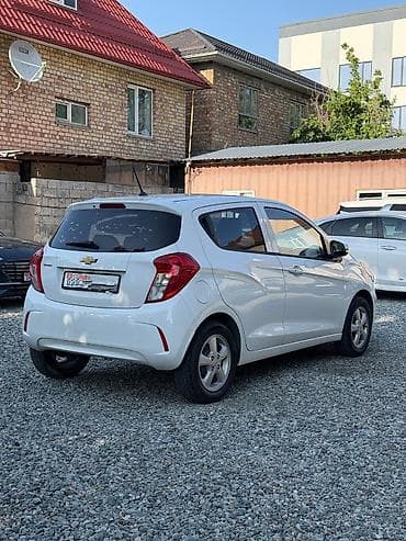 Продажа авто: Chevrolet Spark: 2020 г., 1 л, Автомат, Бензин, Хэтчбэк — 5