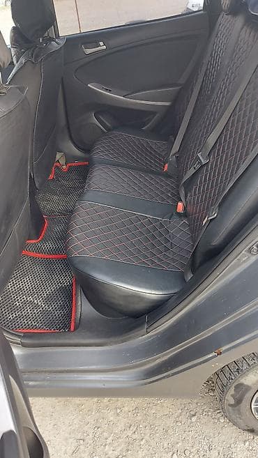 sprinter 4 4: Hyundai Solaris: 2015 г., Бензин, Седан — 8