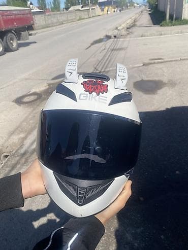 каски цена: Мотошлем — 2