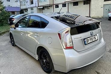 prius tuning: Toyota Prius: 2013 г., 1.8 л, Автомат, Гибрид, Хэтчбэк — 4