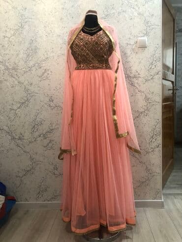 прокат карнавальных костюмов в бишкеке бишкек: Вечернее платье, Длинная модель, С рукавами, Стразы, XS, S, M — 23