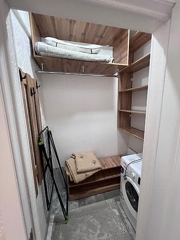 сдаю на сезон: 🏠 Сдаётся 1-комнатная квартира в аренду 📍 г. Ош, ул. Анар, 10, СК — 6