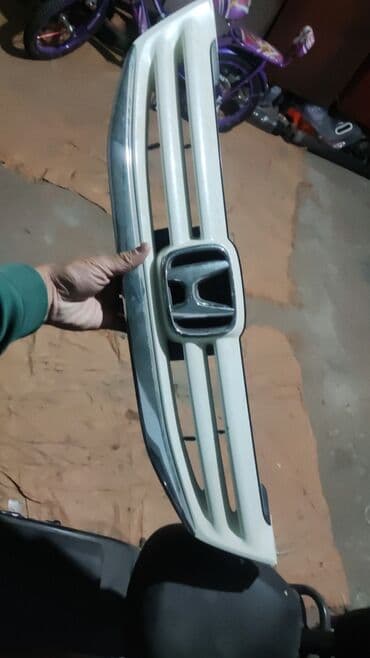 меняю на ниву: Автозапчасти для хэтчбека Lada Priora (семейство ВАЗ-2172) — комплект — 2