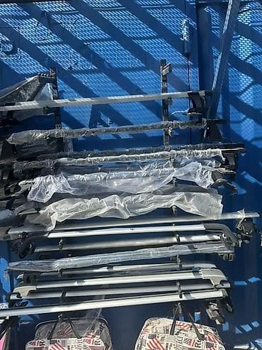 автобагажник на рейлинги: Поперечные дуги — 3