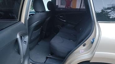 Транспорт: Toyota RAV4: 2010 г., 2.4 л, Автомат, Бензин, Кроссовер — 9