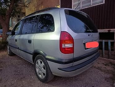 jak авто: Opel Zafira: 2001 г., Механика, Универсал — 7