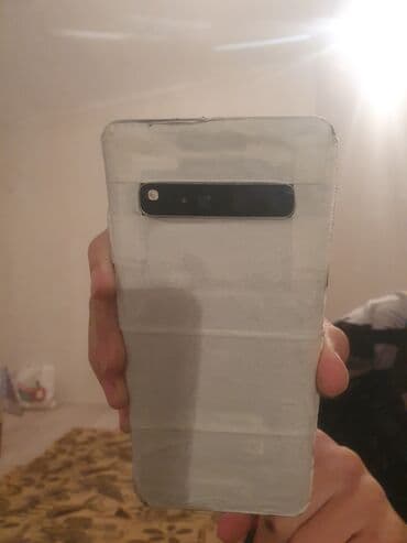 ретми 10 с: Samsung Galaxy S10 5G, Б/у, 256 ГБ, цвет - Серебристый, 1 SIM — 1