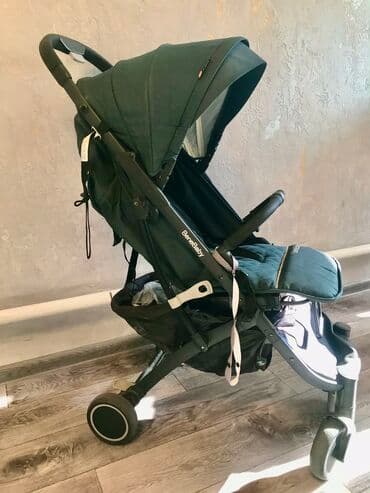 ходунки зеленые: Коляска, цвет - Зеленый, Б/у — 1