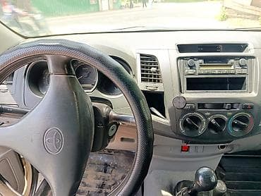 Продажа авто: Toyota Hilux: 2007 г., 2.7 л, Механика, Бензин, Пикап — 5