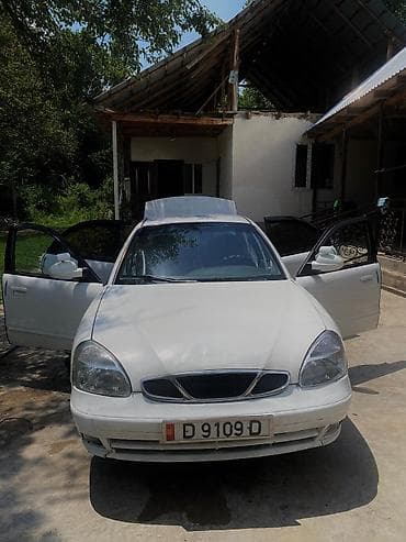 Унаа: Daewoo Nubira: 2001 г., 1.6 л, Кол менен иштөөчү, Бензин, Седан — 5
