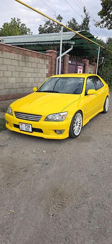 low ll: Toyota Altezza: 2001 г., 2 л, Механика, Бензин, Седан — 1