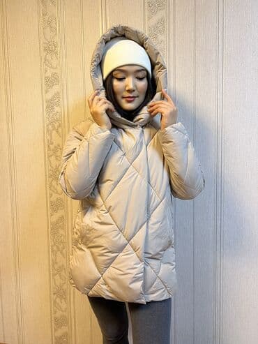 куплю пуховый платок: Женские модные стильные /куртки с капюшоном - Тёплые стёганые модели — 12