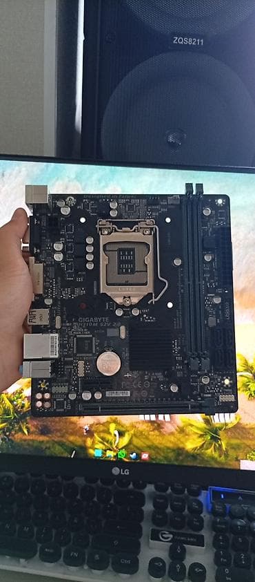 Продаю комплектующие для пк в наличии блок питания Aerocool vx plus at lalafo.kg Продаю комплектующие для пк в наличии блок питания Aerocool vx plus