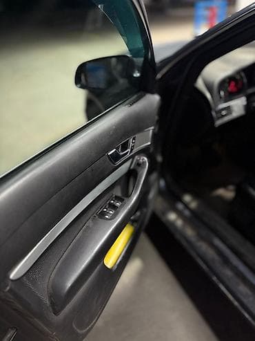 Транспорт: Audi A6: 2004 г., 3.2 л, Автомат, Бензин, Седан — 8