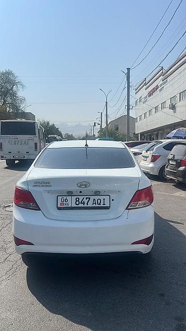 mazda mps: Hyundai Solaris: 2017 г., 1.6 л, Механика, Бензин, Седан — 10