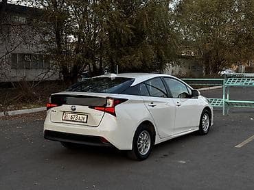 prius plus: Toyota Prius: 2020 г., 1.8 л, Автомат, Гибрид, Хэтчбэк — 5