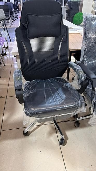 Офис креслолору: Офис креслолор, Дөңгөлөктүү, түсү - Кара — 1