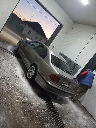BMW 5 series: 1996 г., 2.8 л, Механика, Бензин, Седан