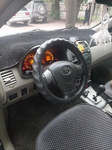 фара corolla: Toyota Corolla: 2007 г., 1.6 л, Робот, Бензин, Седан — 4