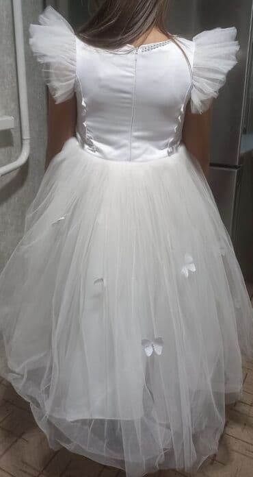 Киреге берилүүчү кийимдер: Платье для девочки — 1