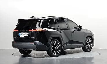 rav4: Toyota RAV4: 2026 г., 2.5 л, Робот, Гибрид, Кроссовер — 2