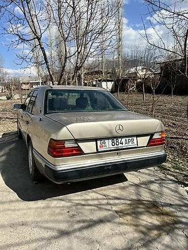 мисубиси спейс стар: Mercedes-Benz W124: 1992 г., 2.3 л, Бензин, Седан — 4