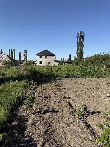 Кыймылсыз мүлк: 10 соток, Курулуш — 5