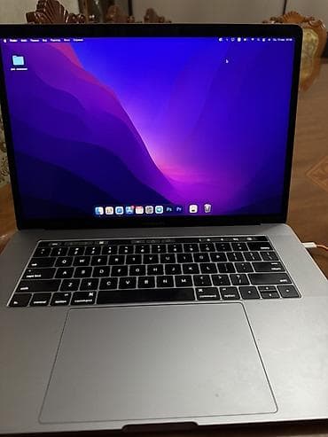 Apple MacBook Pro 15" (серебристый) - Экран: Retina, матрица IPS