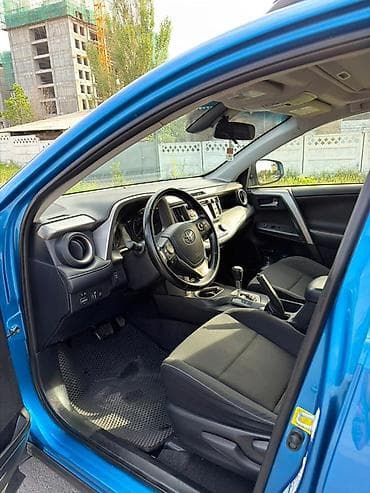 bcd com: Toyota RAV4: 2017 г., 2.5 л, Автомат, Бензин, Кроссовер — 8