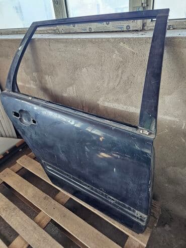 чайный сервиз на 15 предметов: Дверь Задняя правая Mercedes-Benz, Б/у, Оригинал — 6