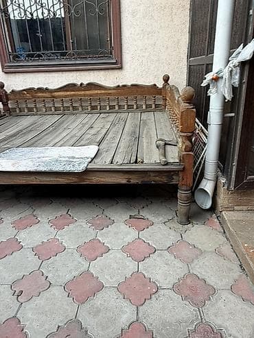 коне корсе: Тапчан Дерево — 5