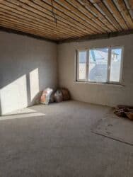 новый двухэтажный дом: Үй, 80 кв. м, 4 бөлмө, Менчик ээси, ПСО (өз алдынча бүтүрүү) — 4