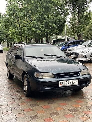 Toyota Caldina: 1994 г., 1.6 л, Механика, Бензин, Универсал