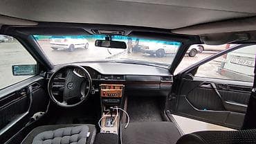 Mercedes-Benz W124: 1995 г., 3.2 л, Автомат, Бензин, Седан