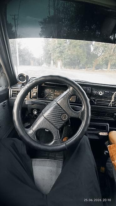 вольксваген электричка: Volkswagen Jetta: 1989 г., 1.8 л, Механика, Бензин, Седан — 5