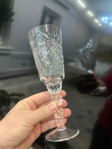 Куплю такой хрустальный фужер 6-7 шт