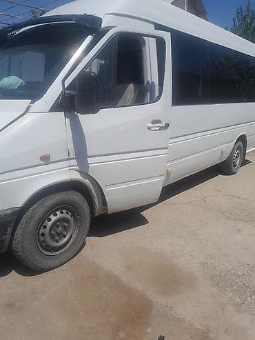 Mercedes-Benz Sprinter, белый микроавтобус/фургон с высоким крышей и — 2