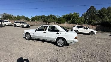 мерседес e210: Mercedes-Benz 190: 1990 г., 2 л, Механика, Бензин, Седан — 4