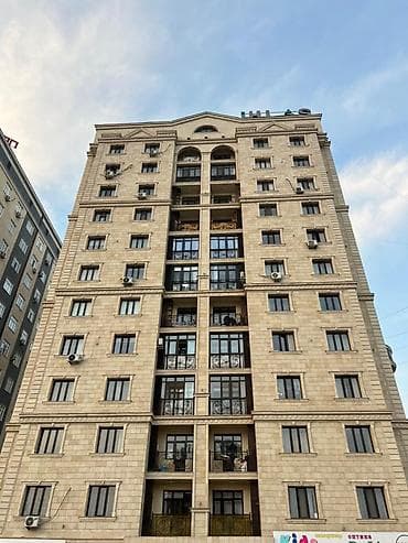 3 комнаты, 82 м², Элитка, 3 этаж, Евроремонт