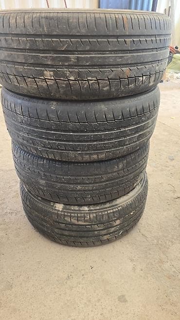 Шины и диски: Комплект автомобильных шин, 4 шт - 215/55R17. 2 шт - 225/50ZR17, 1 шт — 3