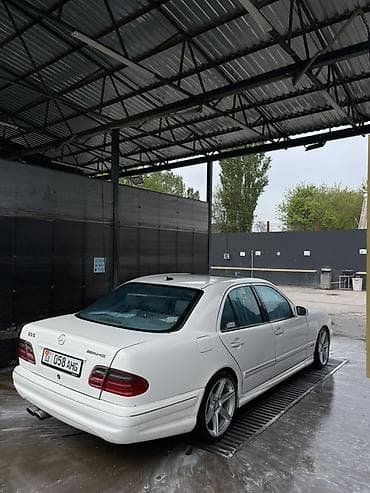 mark 1: Mercedes-Benz E-Class: 2000 г., 4.3 л, Автомат, Бензин, Седан — 1